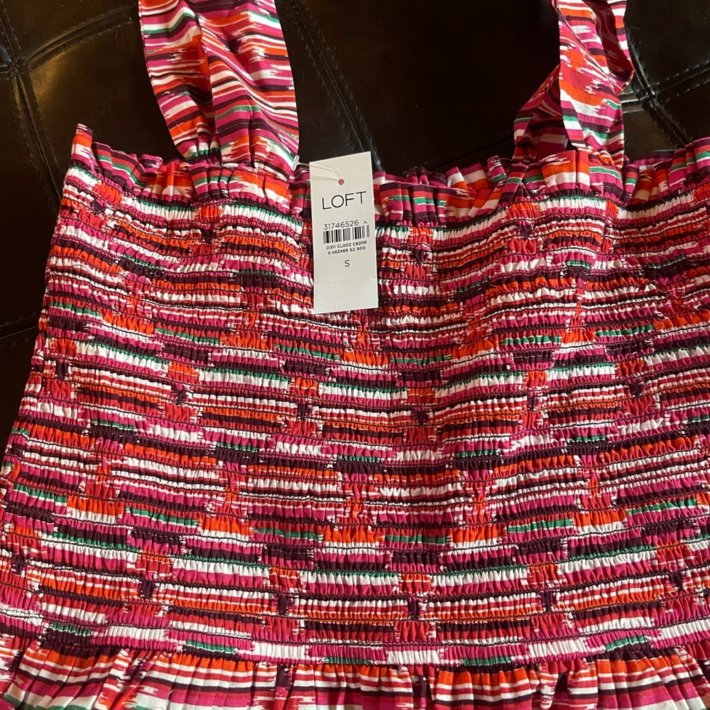 LOFT SIZE S Ikat Smocked Peplum Cami Plum Kiss NWT - Picture 4 of 6